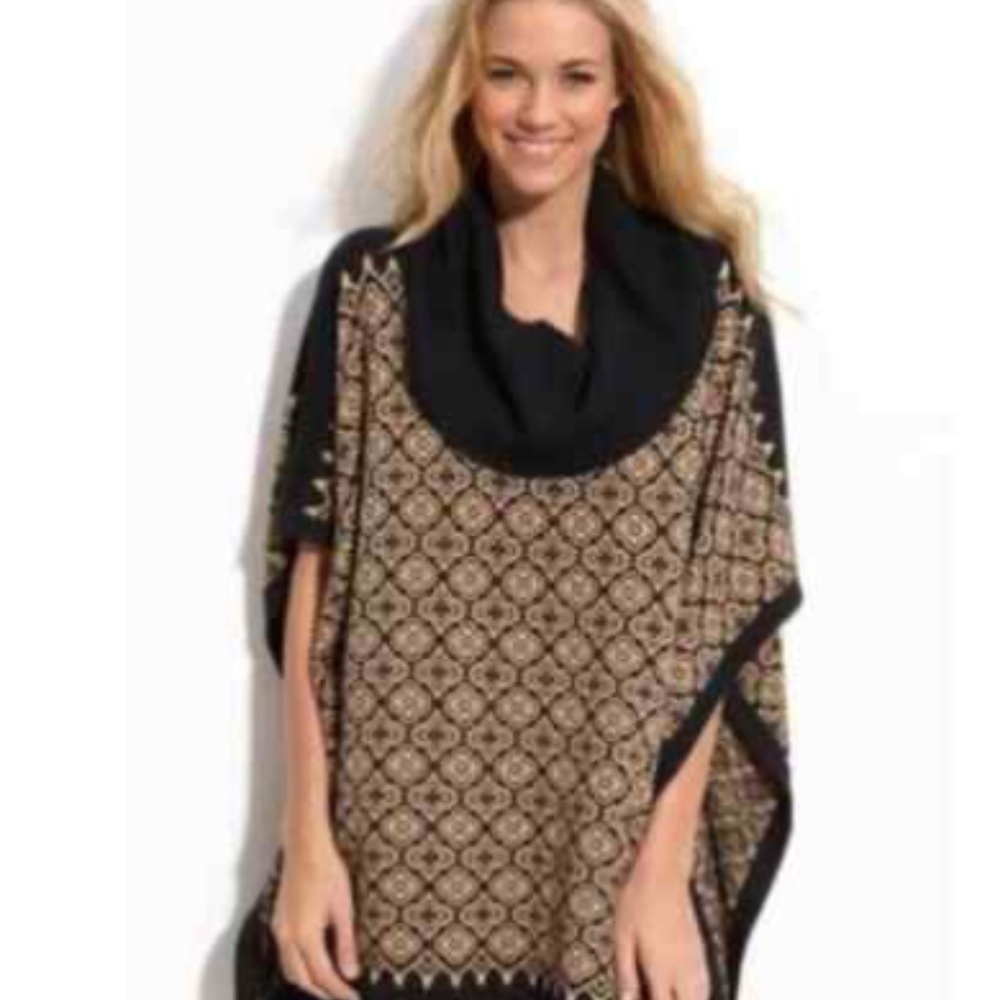 Hinge from Nordstrom Sweater Sized XS/S